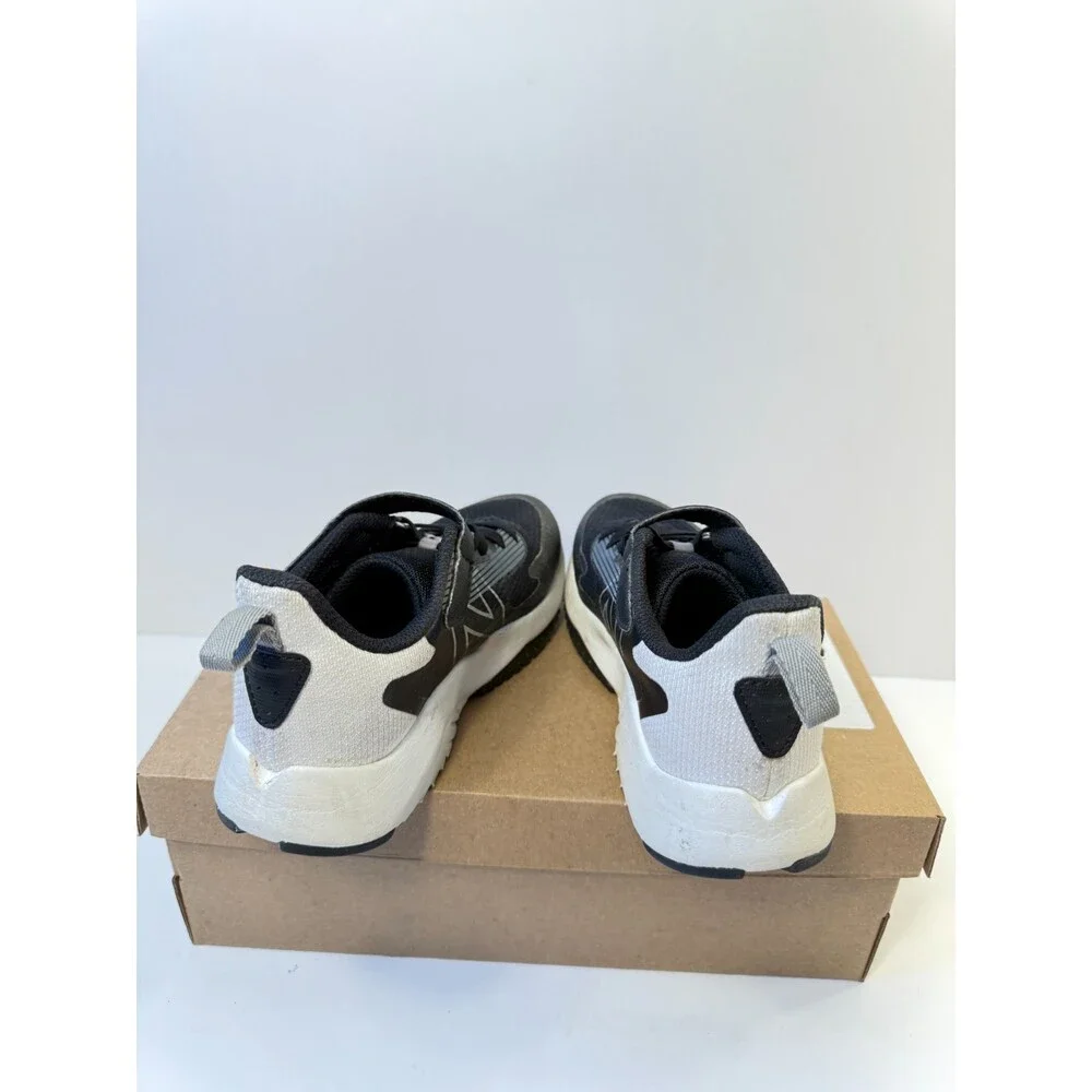 New Balance Kid's Rave Run V2 Hook & Loop Running Shoe, Black/White, 1 Wide Litt